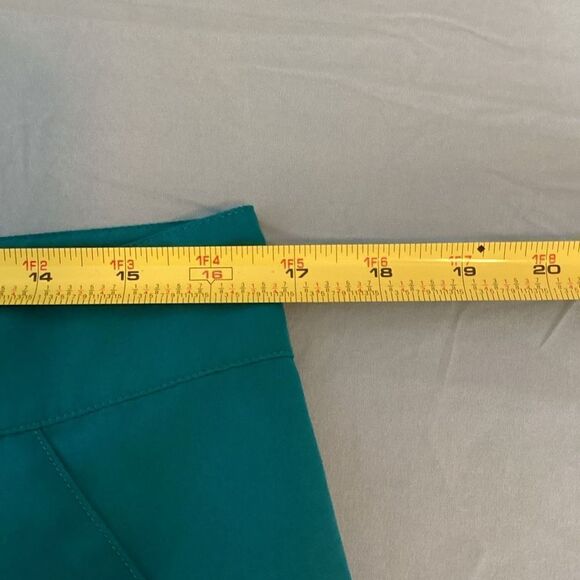 Mens Under Armour Unlined Board Shorts size 32 teal - Picture 7 of 8